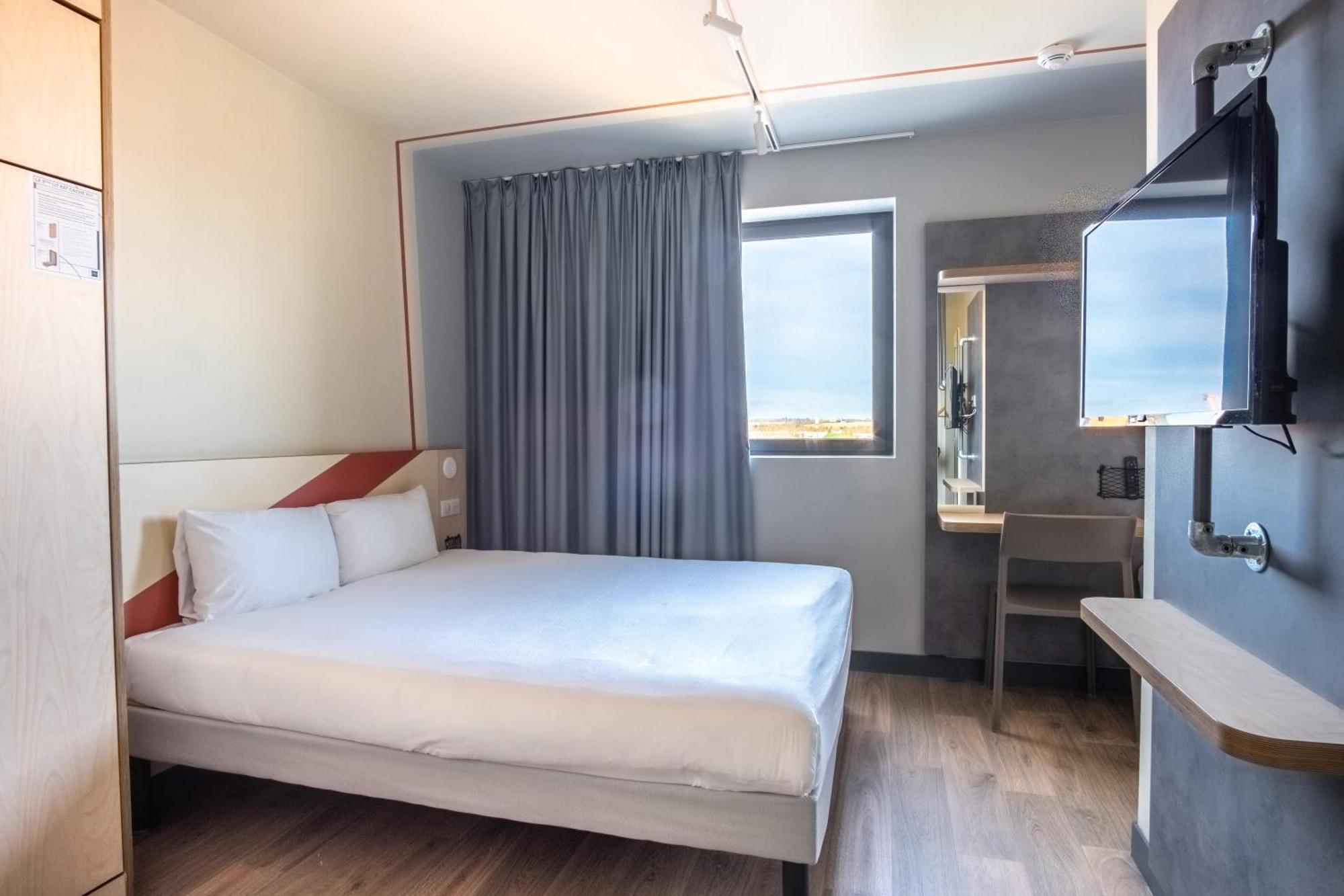 Ibis Budget Toulouse Labège Extérieur photo